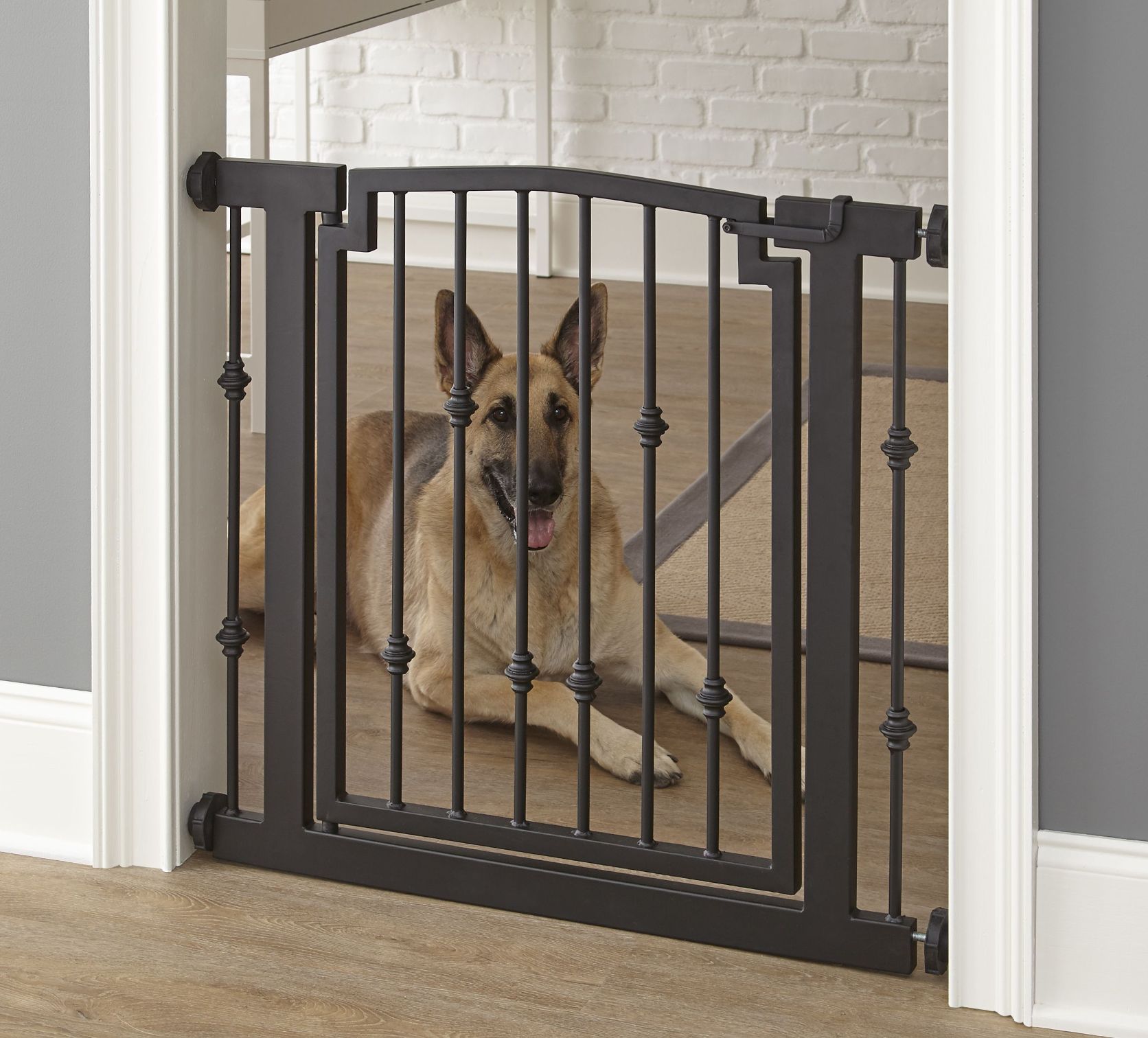 Emperor Rings Doorway Dog Gate - Mocha